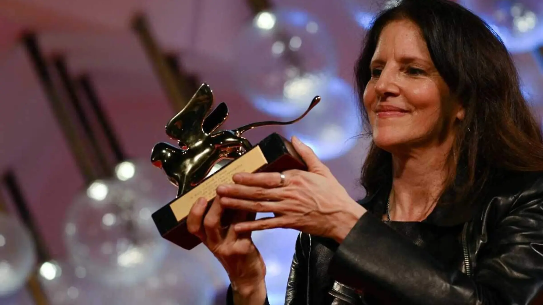 Laura Poitras gana Leon de Oro en festival de Venecia